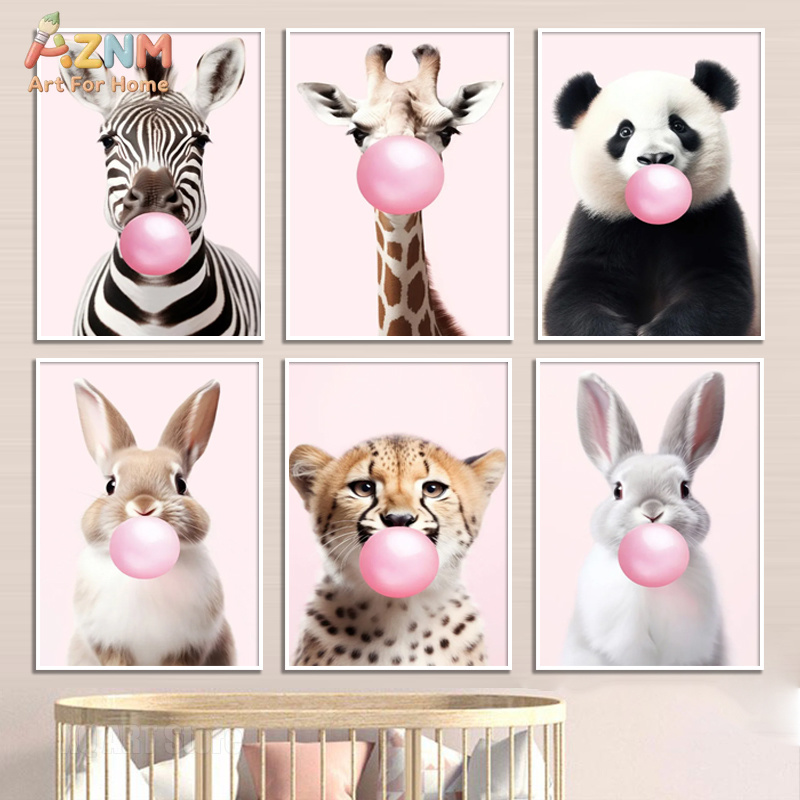 Baby Nursery Giraffe - لوحة قماشية لطيفة بطباعة حيوانات وردية