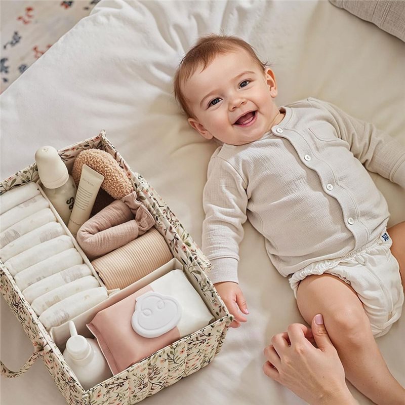منظم حفاضات أنيق بنقشة الزهور  - مراجعة Baby Nursery Must Haves وسعره