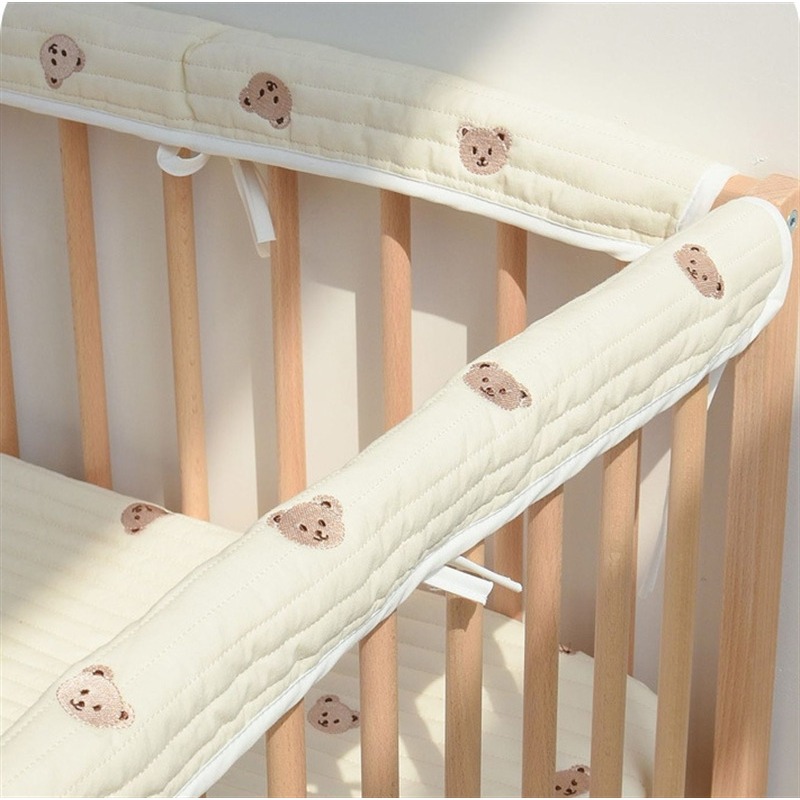 مصد سرير الدب المطرز الكوري من - مراجعة Baby Nursery Glider وسعره